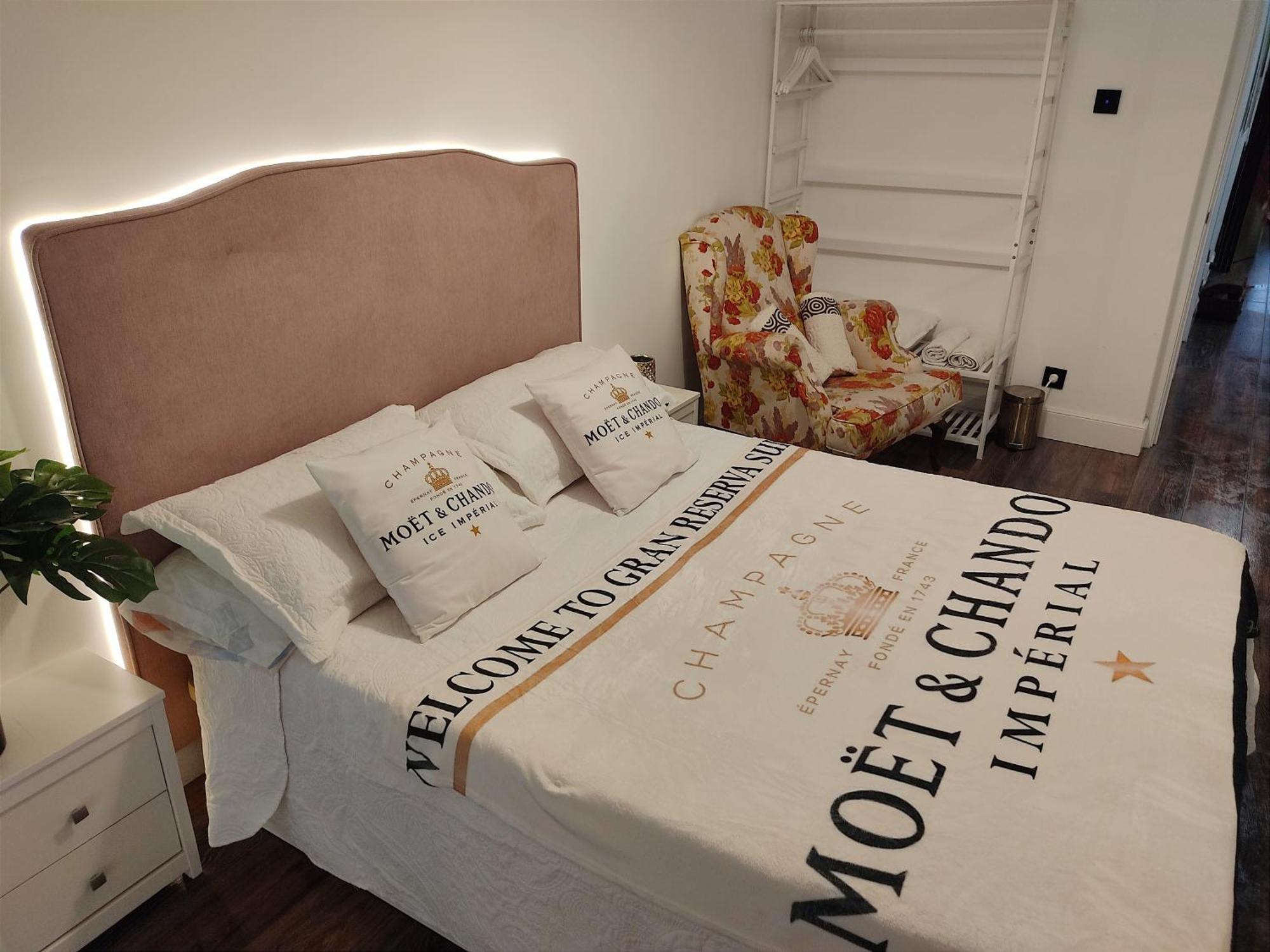 Gran Reserva Suites Centro Alojamiento Entero Logroño Extérieur photo